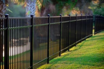 Pannelli di recinzione a slitta orizzontale impermeabili per giardino esterno