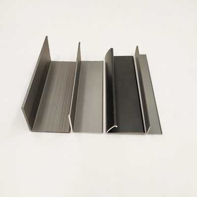 Perfilo in alluminio Shengxin Cornice di finestre scorrevoli di colore champagne con tolleranza ± 1%