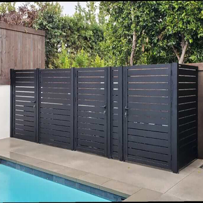 Fence a tubo verticale nero con servizio di taglio e rivestimento in polvere