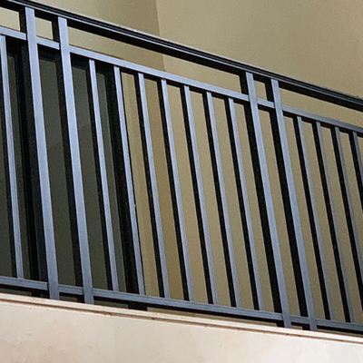 Fermo di fattoria Profilo di alluminio per colore personalizzato Decorative composite panel Fence