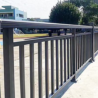 Fermo di fattoria Profilo di alluminio per colore personalizzato Decorative composite panel Fence