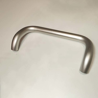 Maniglie per profili in alluminio CNC personalizzate per finestre e porte industriali Temperature T5