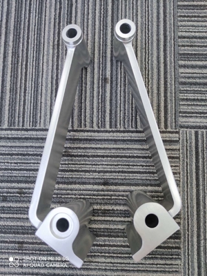 Maniglie per profili in alluminio CNC personalizzate per finestre e porte industriali Temperature T5