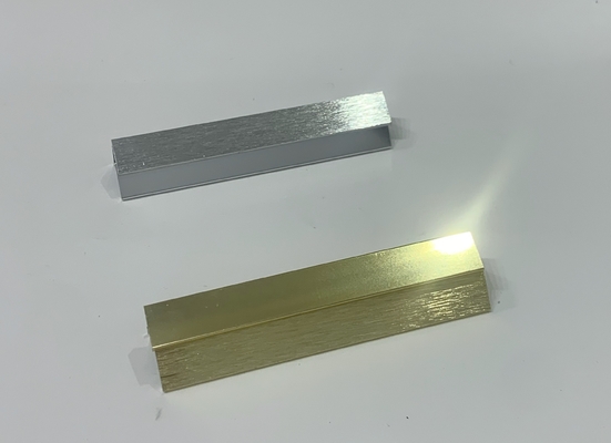 Perfittura per piastrelle in alluminio per piastrelle in ceramica di grado 6000 serie Lunghezza 5,8-6,0M