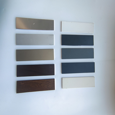 Polish Brush Powder Coating Golden Anodizing Wood Grain PVDF Edificio Costruzione Finestre Porte