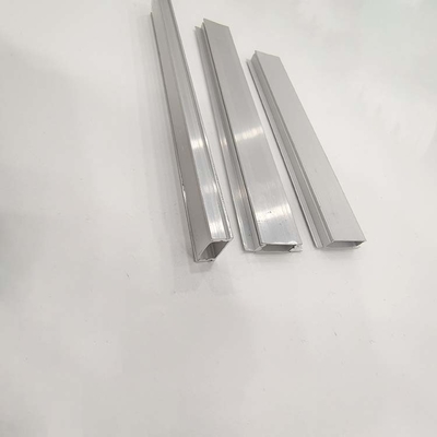 Profil di alluminio per soffitto T3-T8 Temperature su richiesta del cliente