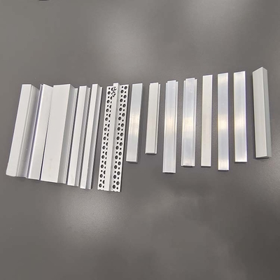 Profil di alluminio per soffitto T3-T8 Temperature su richiesta del cliente