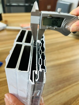 Profili di alluminio di serie 6000 di alta qualità per profili architettonici di finestre e porte