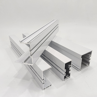 Profili in alluminio per vetrine, finestre e porte Spessore del telaio 0,8 mm-2,0 mm Tolleranza ± 3%