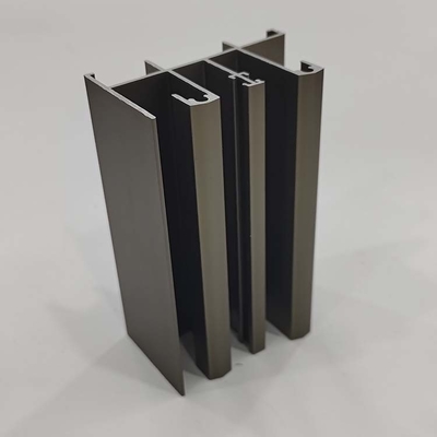 Spessore personalizzato 0,30 mm Profili in alluminio della serie 6000 per finestre e porte