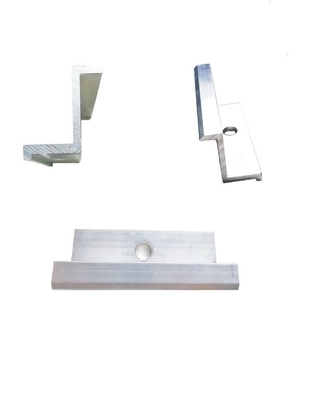 Profili in alluminio compatibili con porte e finestre per pannelli solari Tolleranza di montaggio del telaio ± 1%