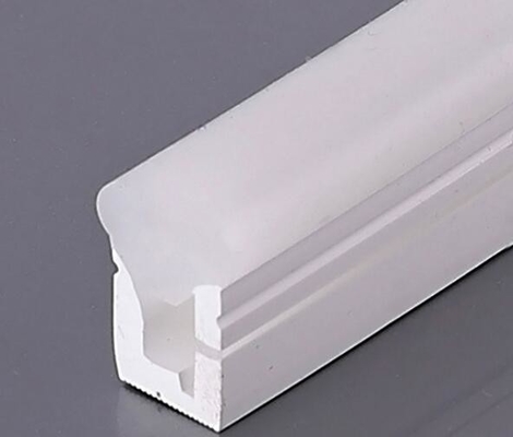 Temperatore in lega di alluminio T3-T8 Shengxin Profilo LED personalizzato per illuminazione a strisce a LED in incasso