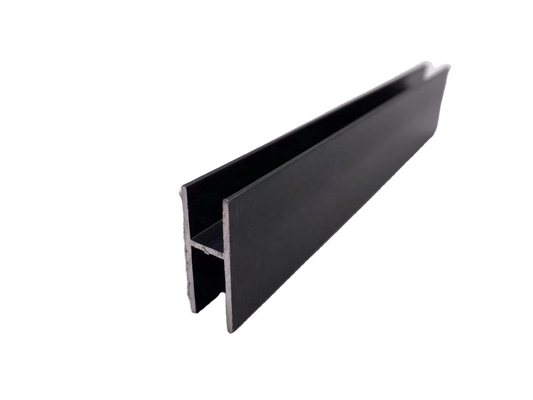 Pannelli di recinzione in alluminio a colori personalizzati con palo di recinzione in metallo e profilo in alluminio