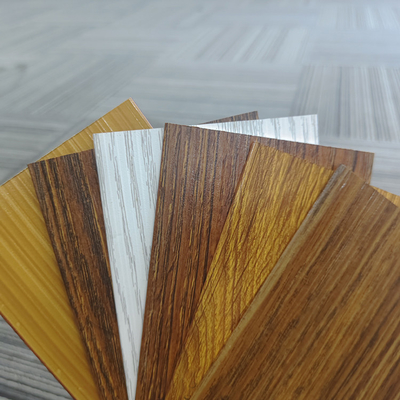 Shengxin Extrusion 6063 T5 Custom Wood Grain Aluminium Panel di legno per decorazioni