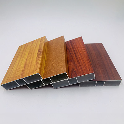 Shengxin Extrusion 6063 T5 Custom Wood Grain Aluminium Panel di legno per decorazioni