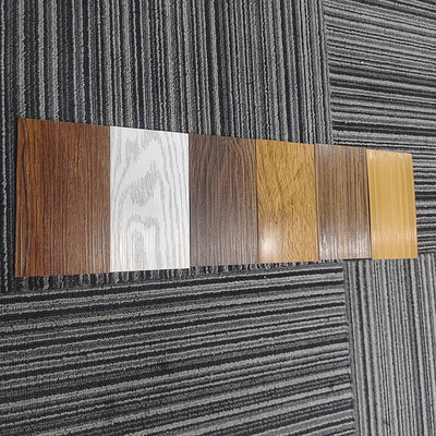 Profili di alluminio a grano di legno per finestre e porte di costruzione personalizzate