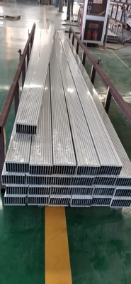 5.8-6.0M Lunghezza pannello di recinzione in alluminio kit hardware per il profilo struttura