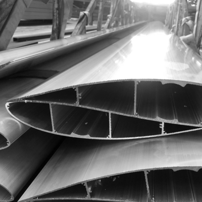 Slate di alluminio rotabile per giardino, materiale di reticolazione per schermo in nylon, tipo di porta in polimero