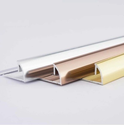 Cornice di taglio di piastrelle in alluminio con perforatura di processo profondo, perforazione di precisione, taglio CNC