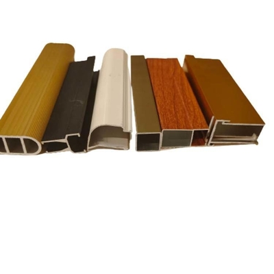 6063-T5 Cornice in alluminio Anhui Shengxin Profili a colori personalizzati per finestre e porte