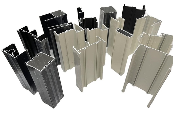 Profili di alluminio di design moderno per porte e finestre