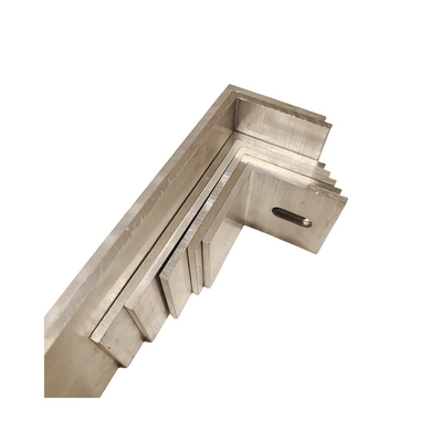 EN-AW6063 Aluminio ad angolo di grado personalizzato per supporti di fissaggio singoli e doppi
