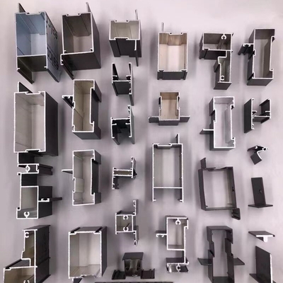 6063 Profilo di alluminio di finitura di mulino per telaio di porta in alluminio personalizzato in colore personalizzato