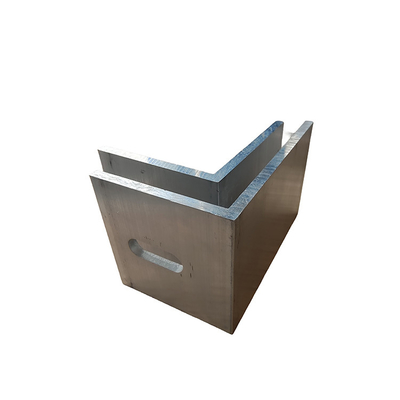 Griglia di bordo triangolare con profilo di lega di alluminio a lato uguale di serie 6000 di grado 40x40x4 mm