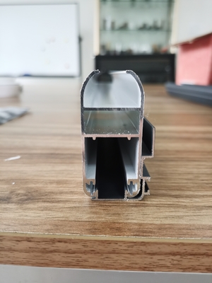 Madagascar Finestre e porte Shengxin 6063 T5 Profili di alluminio anodizzati rivestiti in polvere