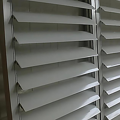 Sistema di finestre a profilo di alluminio con perforatura a processo profondo, perforazione di precisione, taglio CNC