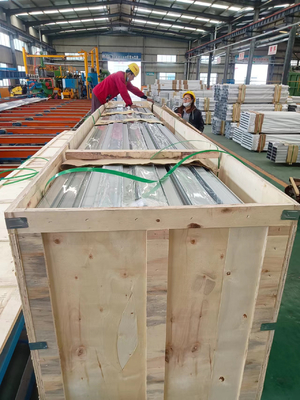 Fabbricazione di binari industriali in alluminio Spessore 0,8 mm-2,0 mm e opzioni personalizzate