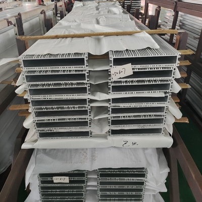 5.8-6.0M Shengxin Custom Structural Aluminum Anodized Profile Section per porte e finestre