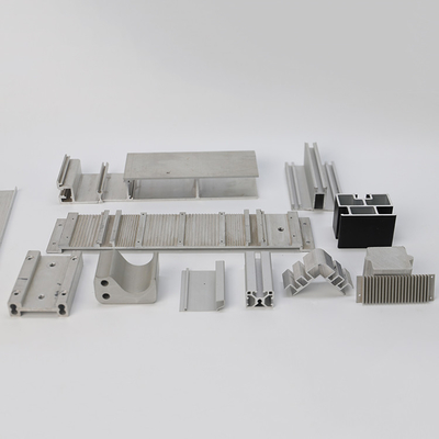 Profili in alluminio CNC per finestre industriali