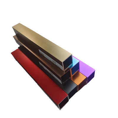 Profil di estrusione in alluminio con superficie anodizzata colorata per la linea decorativa Dorado