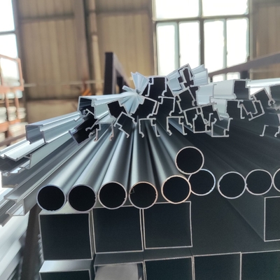 Dimensione personalizzata Anhui Shengxin Profilo rettangolare quadrato in alluminio con vari colori di superficie