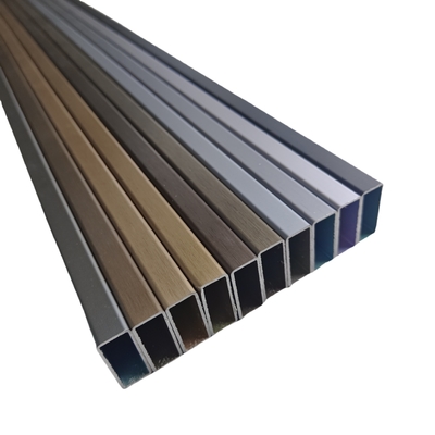 Profili di alluminio per finestre e porte Profili di alluminio leggeri 6061 6063 Estrusione