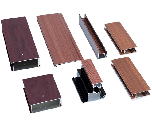 Fabbricanti di profili di alluminio estrusi della serie 6000 per perforare porte e finestre