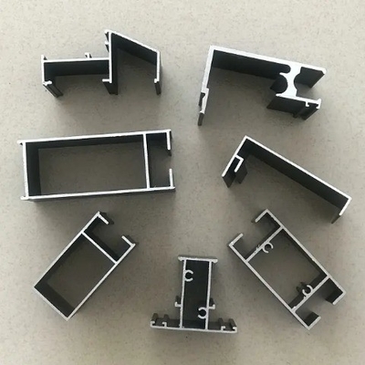 Profili di alluminio con rivestimento in polvere personalizzato per finestre e porte scorrevoli Tolleranza ±1%