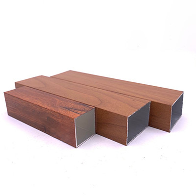 Profili in alluminio decorativi a colori di legno con temperatura T3-T8 e spessore 0,8 mm-2,0 mm