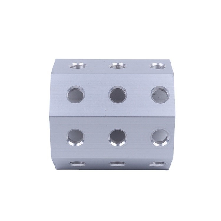 Profili di alluminio per estrusione CNC anodizzati per sezioni industriali Spessore 0,8 mm-2,0 mm
