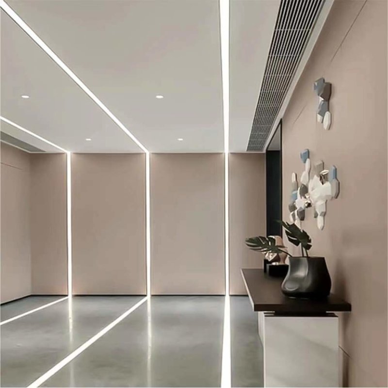 Profilo LED in alluminio a colori personalizzati per illuminazione a strisce a LED in lunghezza da 5,8 a 6,0 M